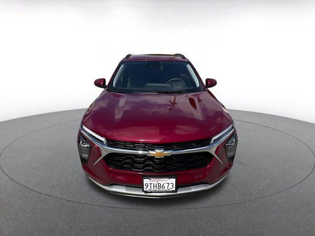 used 2025 Chevrolet Trax car, priced at $19,499