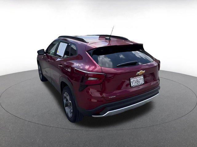 used 2025 Chevrolet Trax car, priced at $19,499