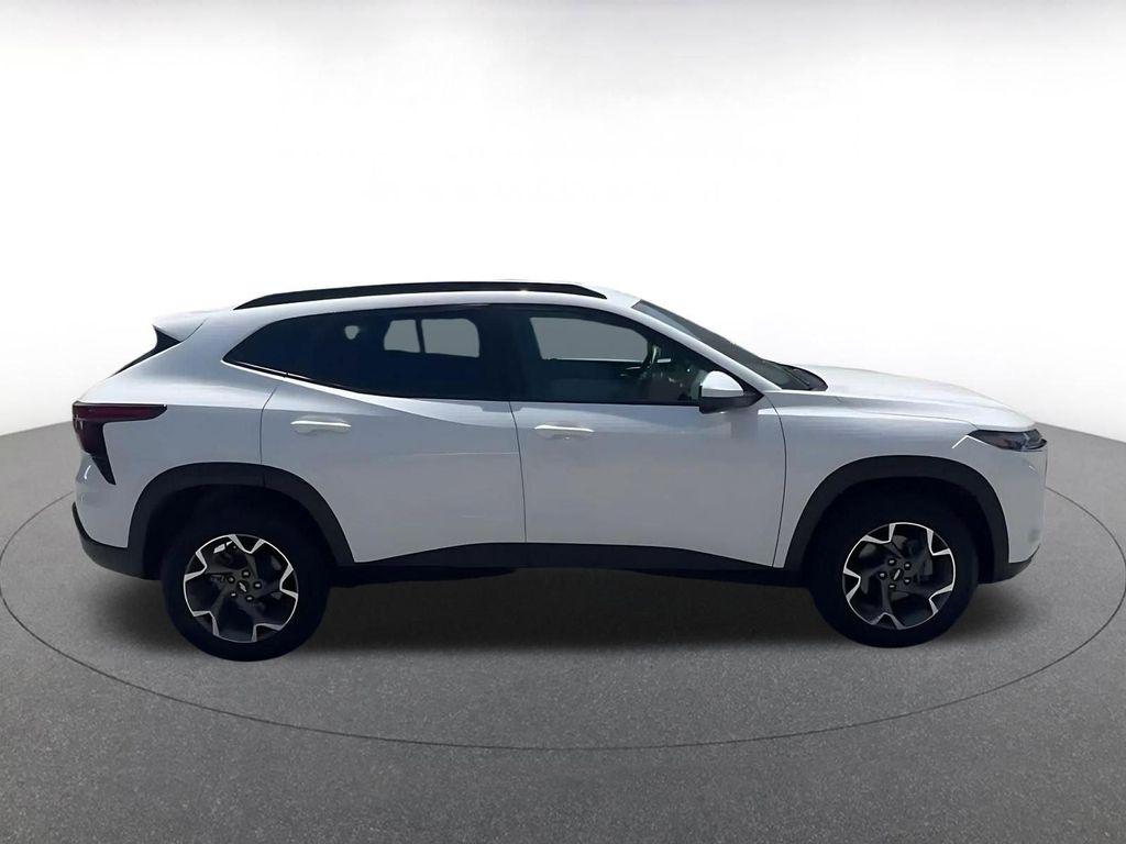 used 2025 Chevrolet Trax car, priced at $18,995