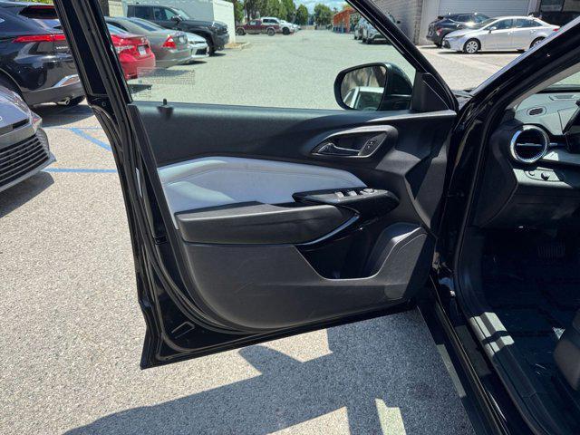 used 2025 Chevrolet Trax car, priced at $19,990