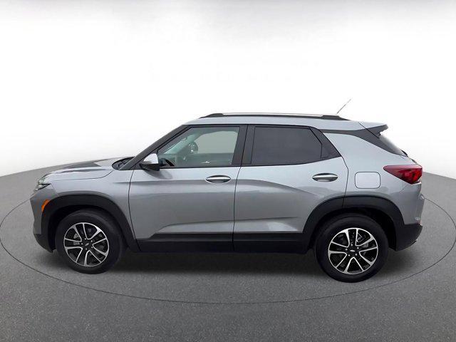 used 2025 Chevrolet TrailBlazer car, priced at $20,698