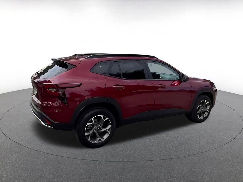 used 2025 Chevrolet Trax car, priced at $19,370