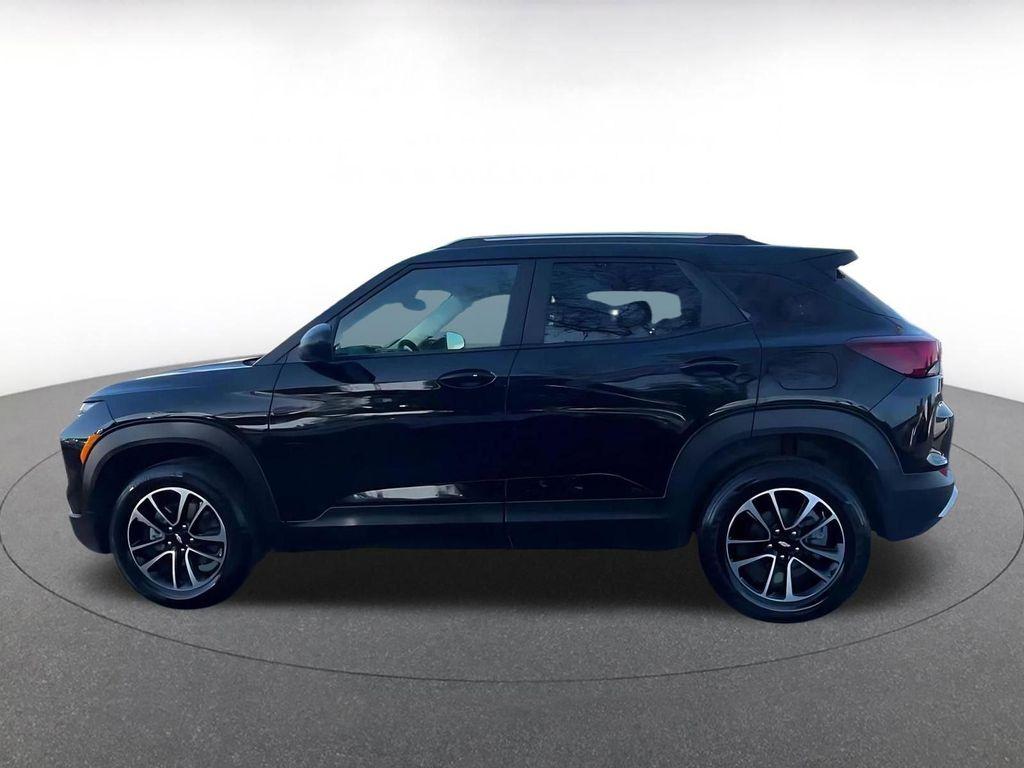 used 2025 Chevrolet TrailBlazer car, priced at $21,499