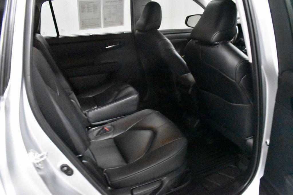 used 2023 Toyota Highlander Hybrid car, priced at $42,990