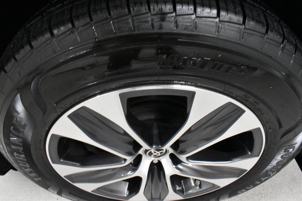 used 2023 Toyota Highlander Hybrid car, priced at $42,990