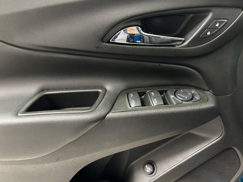 used 2021 Chevrolet Equinox car, priced at $19,498