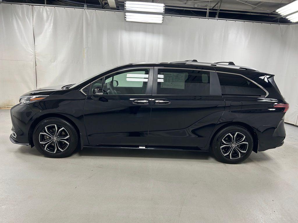 used 2025 Toyota Sienna car, priced at $60,498