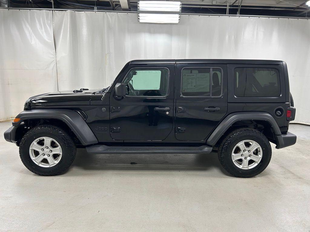 used 2022 Jeep Wrangler Unlimited car, priced at $22,998