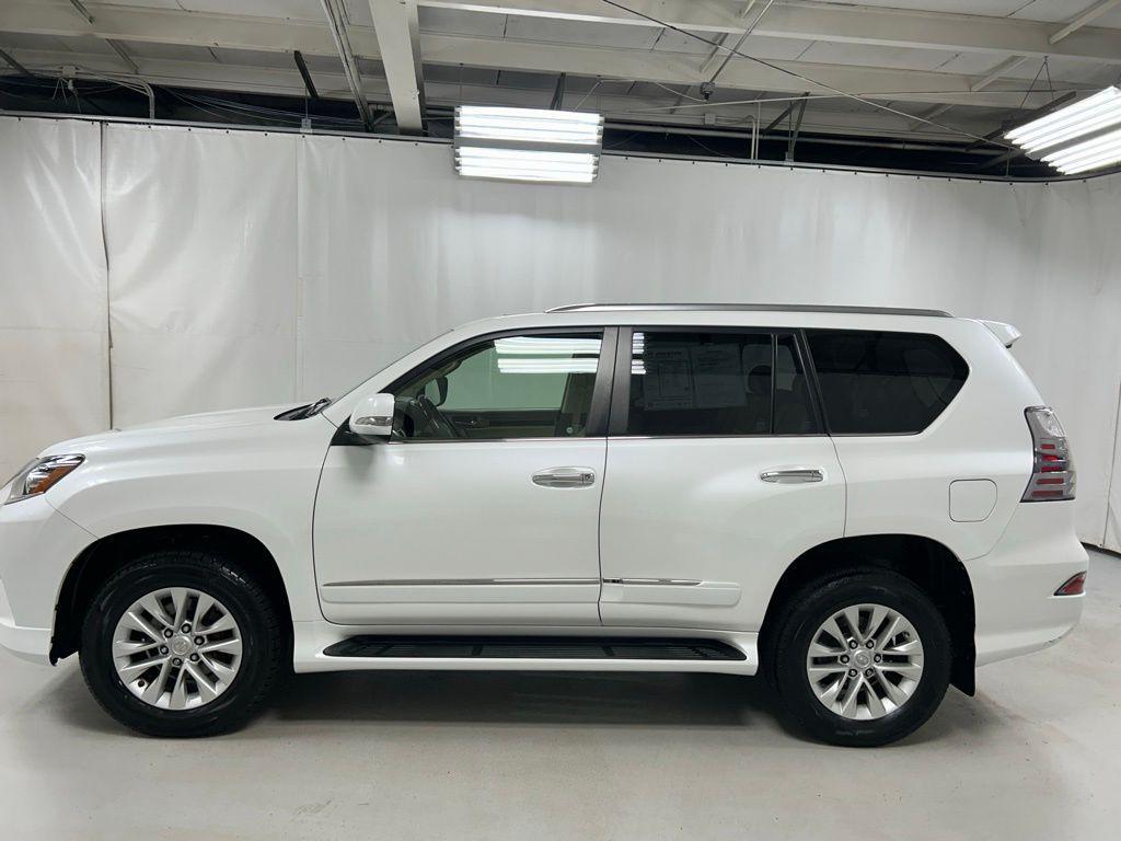 used 2019 Lexus GX 460 car, priced at $34,998
