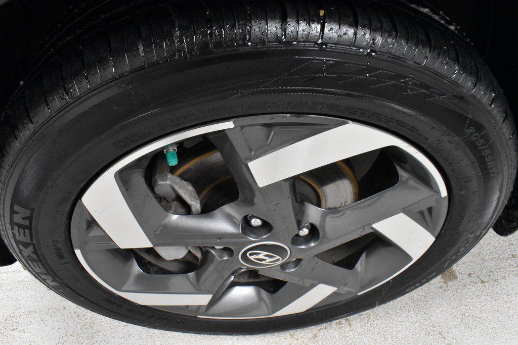 used 2024 Hyundai Venue car, priced at $19,990