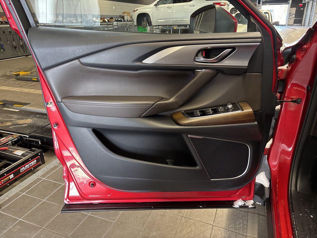 used 2021 Mazda CX-9 car, priced at $25,999