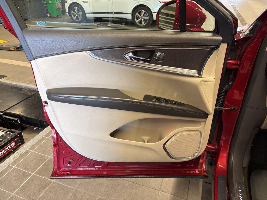 used 2017 Lincoln MKX car, priced at $15,999