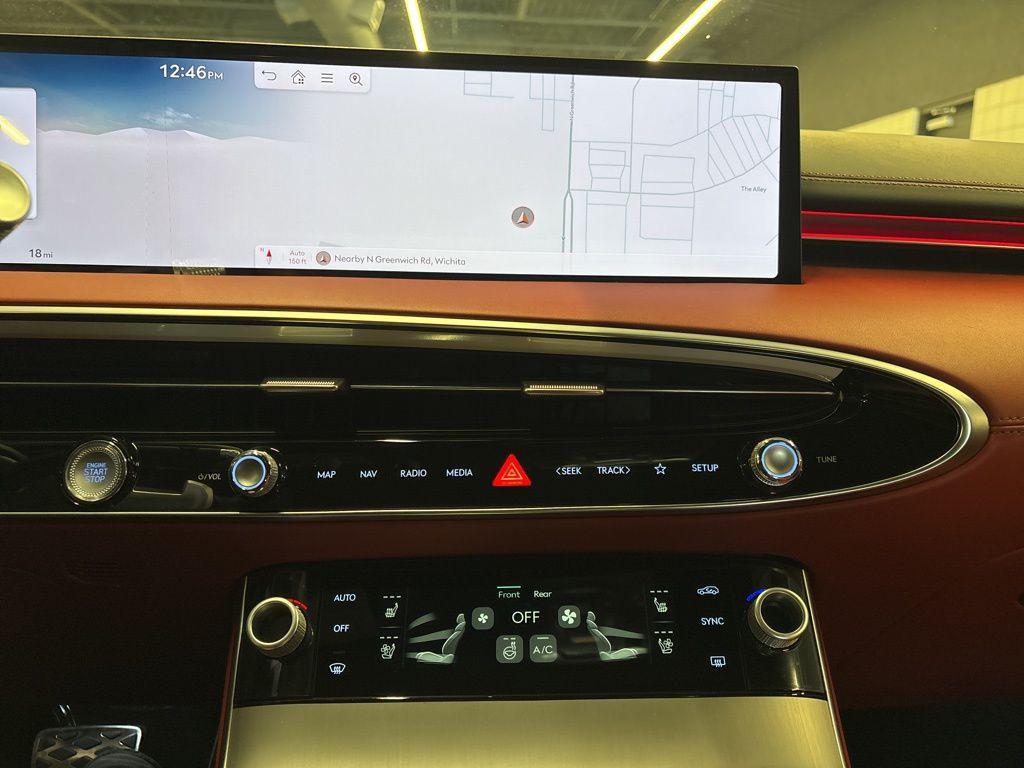 new 2026 Genesis GV70 car