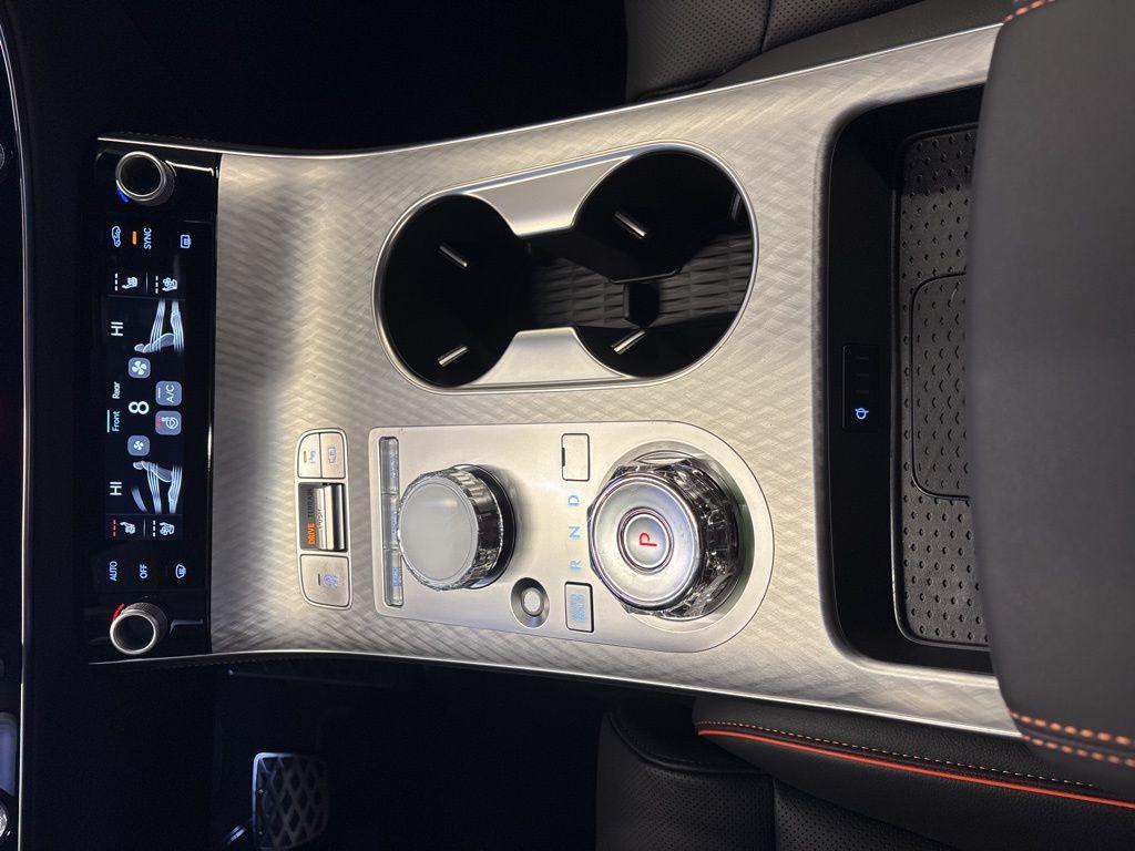 new 2026 Genesis GV70 car