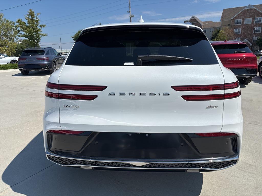 new 2026 Genesis GV70 car