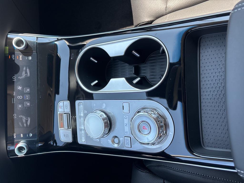 new 2026 Genesis GV70 car