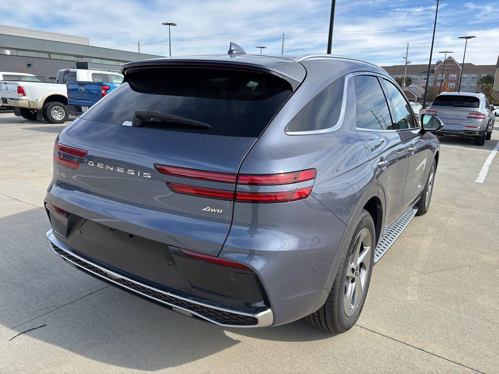 new 2026 Genesis GV70 car