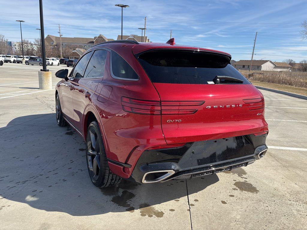 new 2026 Genesis GV70 car