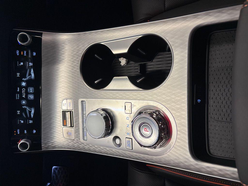 new 2026 Genesis GV70 car