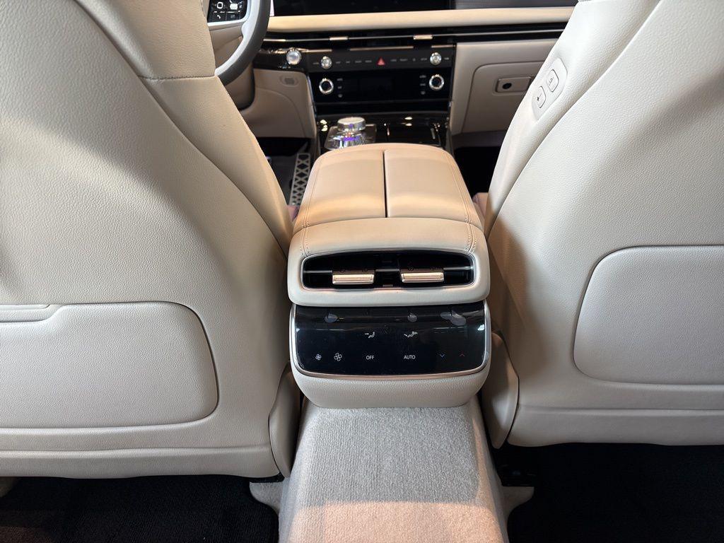 new 2026 Genesis G80 car, priced at $72,685