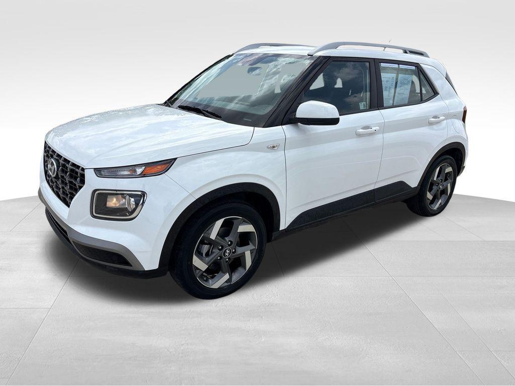 used 2025 Hyundai Venue car, priced at $22,999