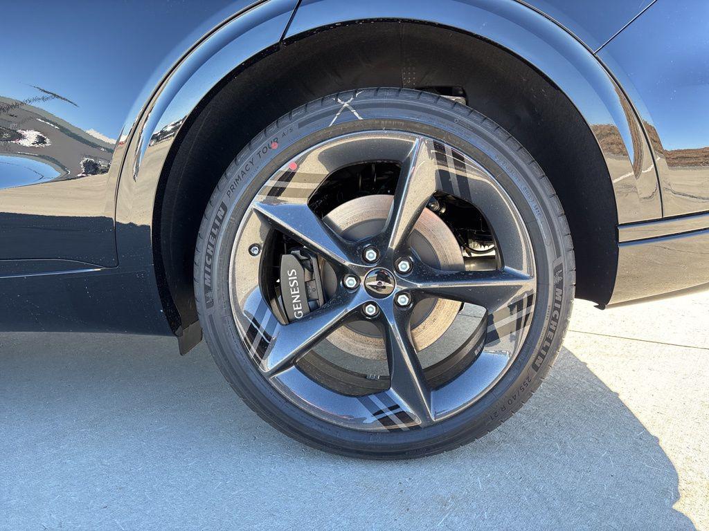 new 2026 Genesis GV70 car