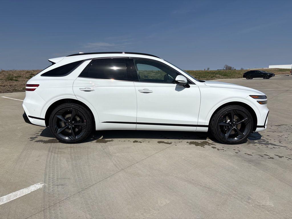 new 2026 Genesis GV70 car