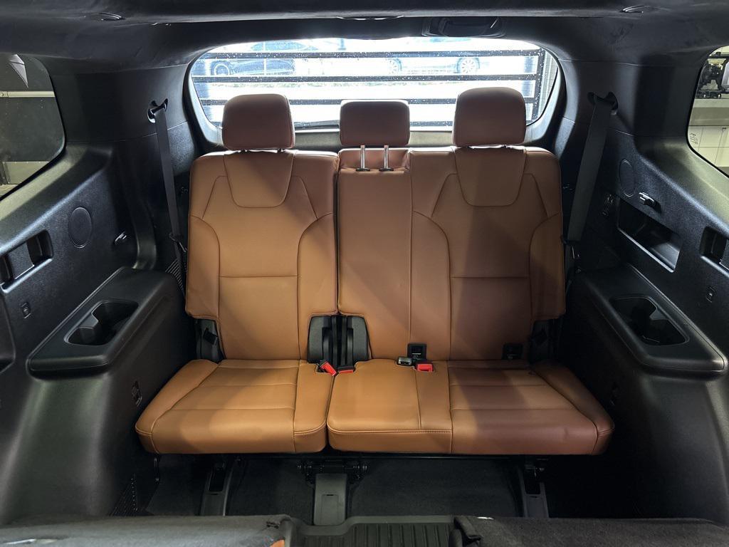 used 2024 Kia Telluride car, priced at $47,700