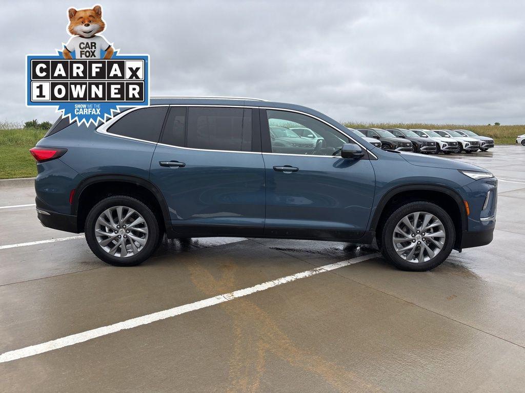 used 2025 Buick Enclave car, priced at $36,999