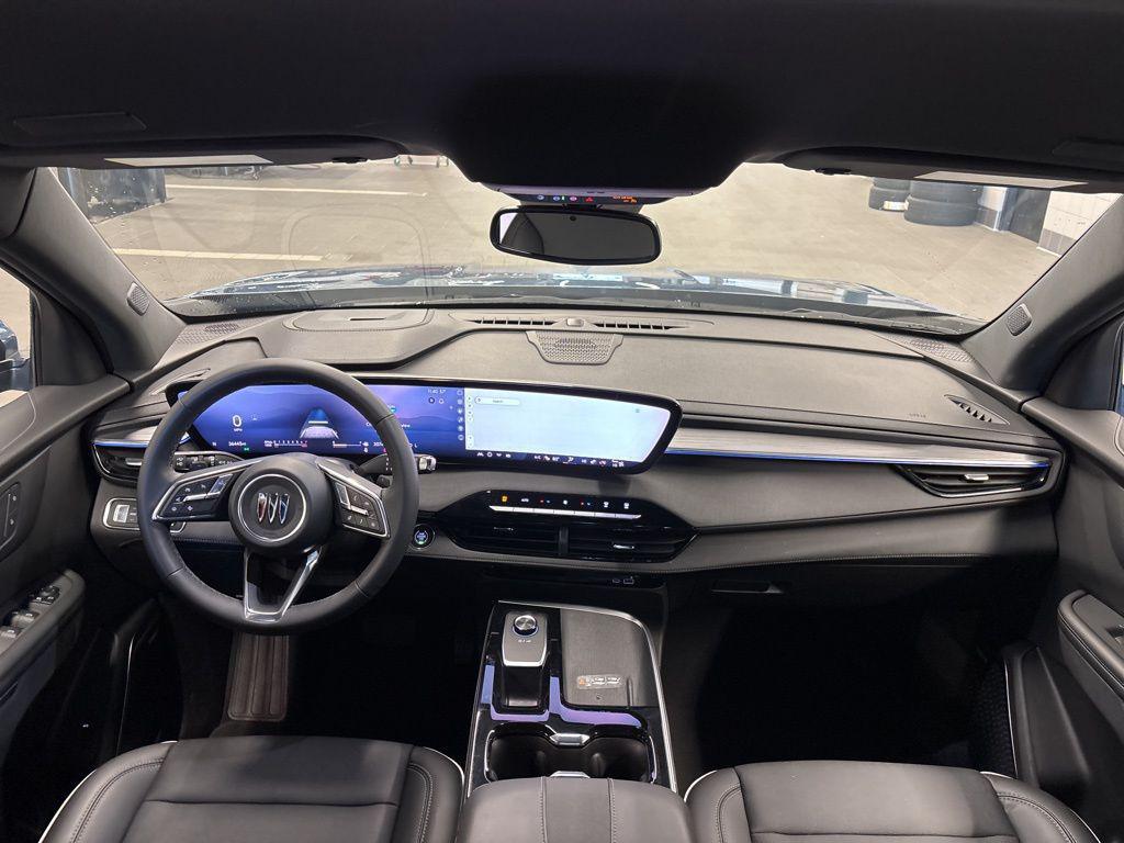 used 2025 Buick Enclave car, priced at $38,999