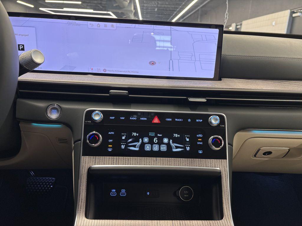 new 2026 Genesis GV80 car