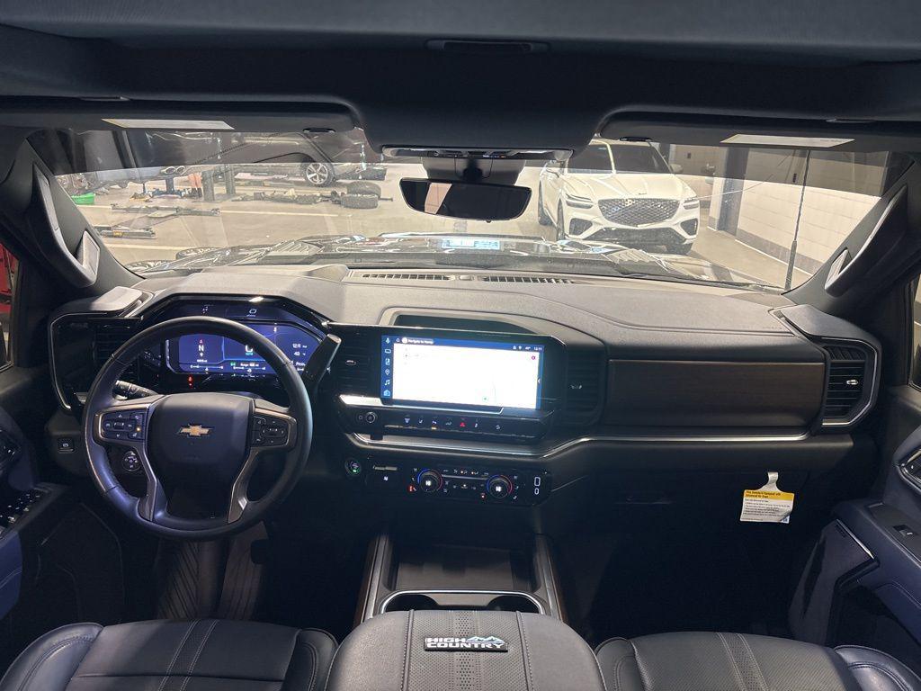 used 2024 Chevrolet Silverado 2500 car, priced at $70,999