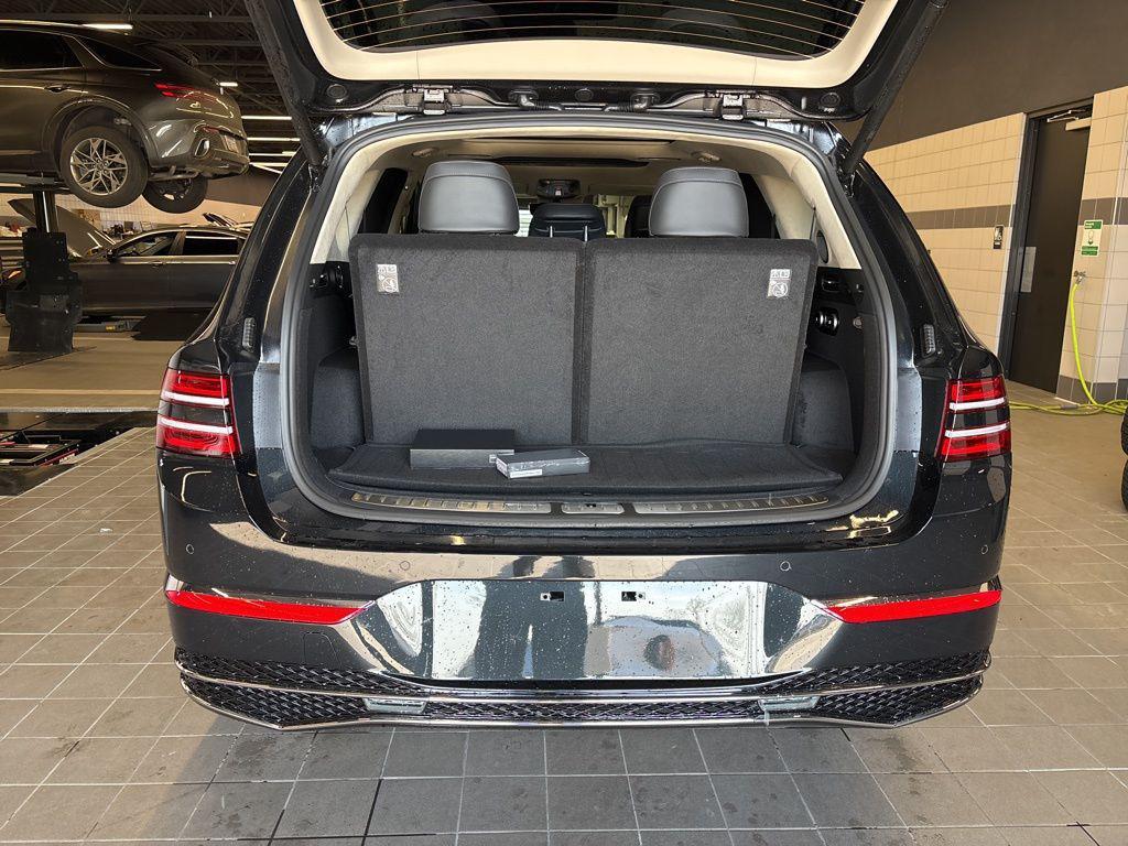 new 2026 Genesis GV80 car