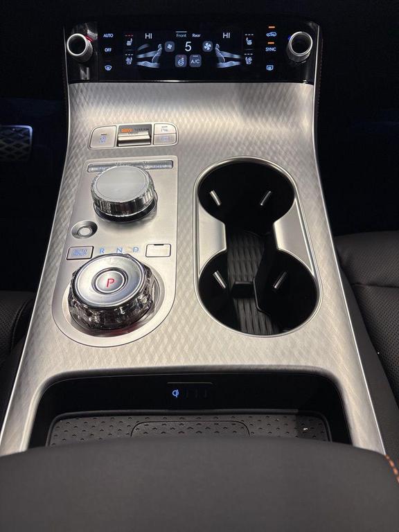 new 2026 Genesis GV70 car