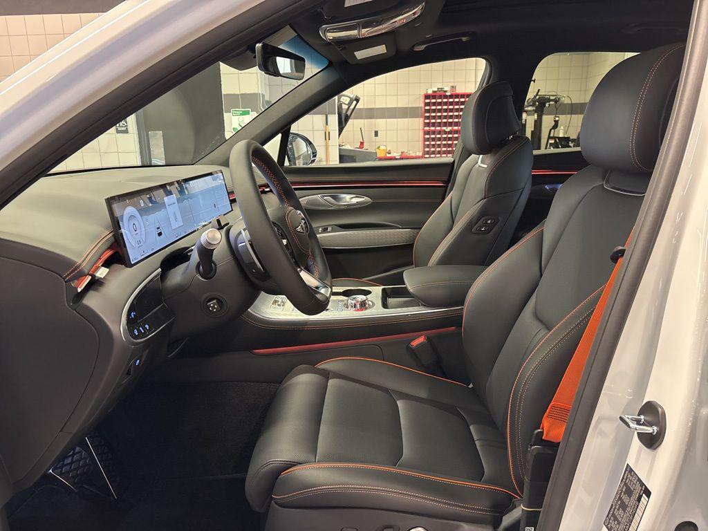 new 2026 Genesis GV70 car