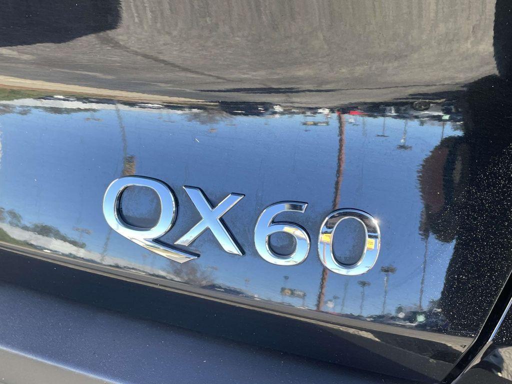 used 2025 INFINITI QX60 car, priced at $44,521