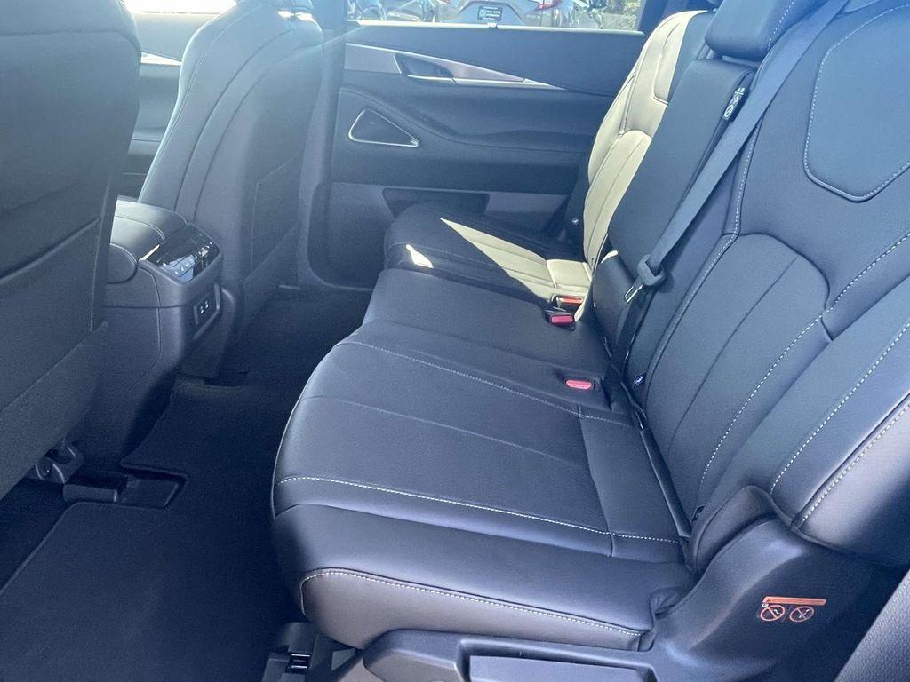 new 2026 INFINITI QX60 car, priced at $59,690