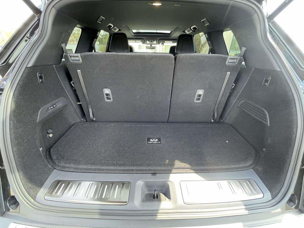 used 2025 INFINITI QX60 car, priced at $53,900