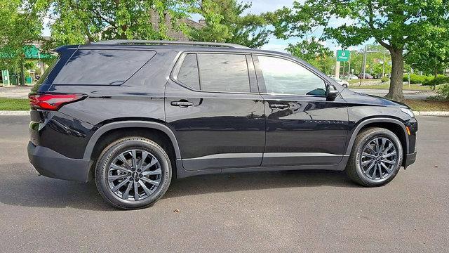used 2023 Chevrolet Traverse car, priced at $37,398