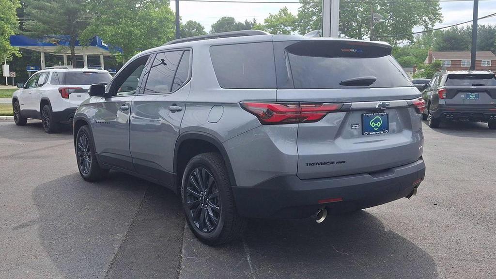 used 2023 Chevrolet Traverse car, priced at $37,498