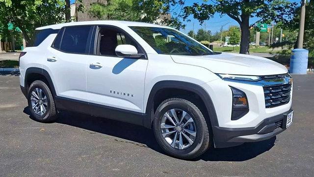 new 2026 Chevrolet Equinox car, priced at $32,320