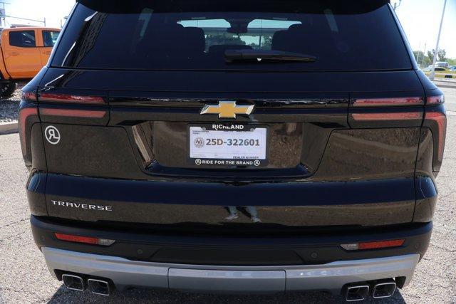 new 2026 Chevrolet Traverse car, priced at $40,818