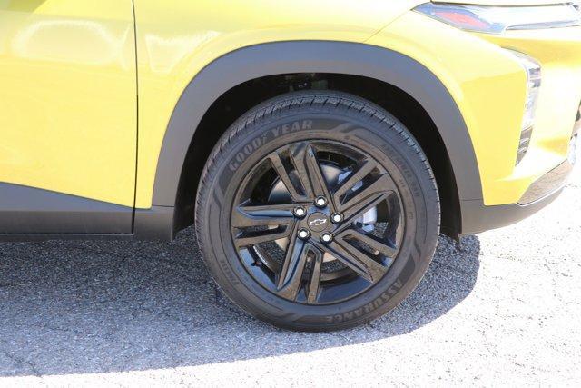 new 2025 Chevrolet Trax car, priced at $25,695