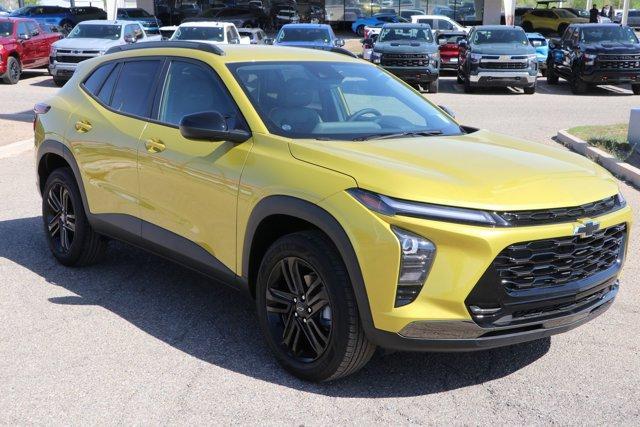 new 2025 Chevrolet Trax car, priced at $25,695