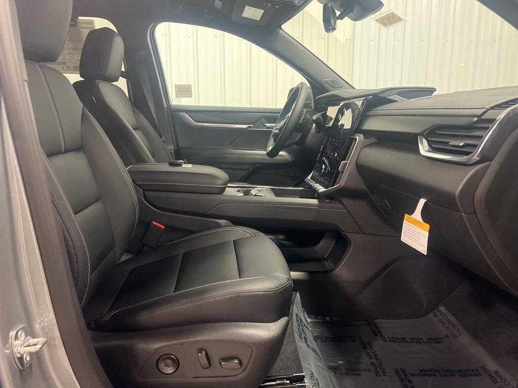 new 2026 GMC Acadia car, priced at $51,525