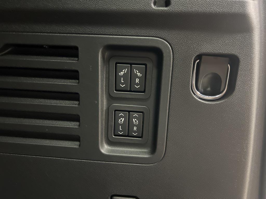 new 2026 Buick Enclave car, priced at $56,555