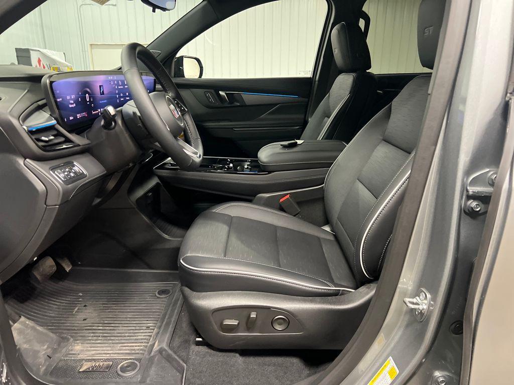 new 2026 Buick Enclave car, priced at $56,555