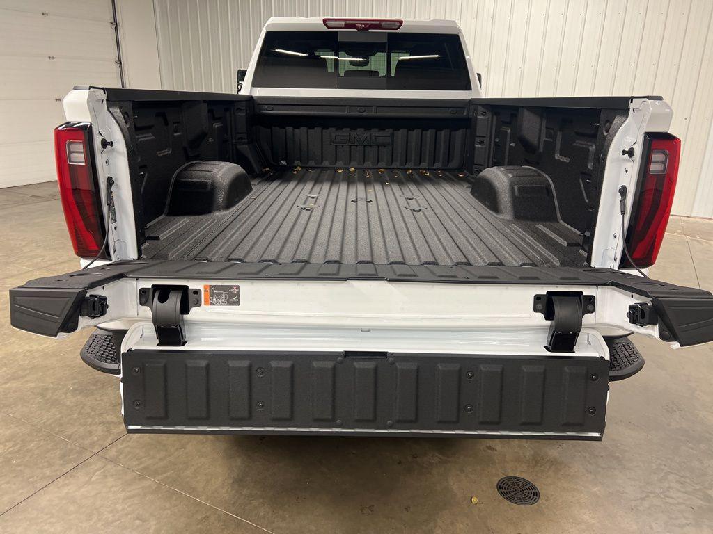 new 2026 GMC Sierra 3500 car, priced at $95,010