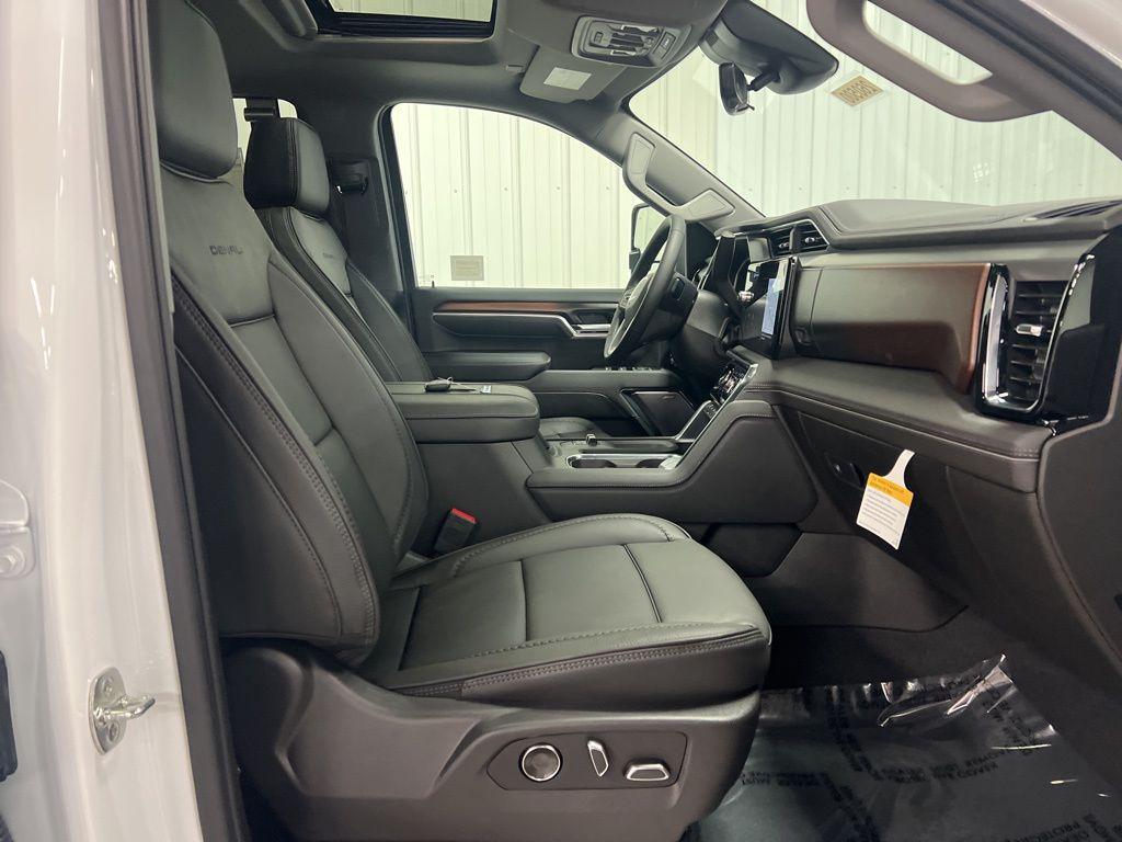 new 2026 GMC Sierra 3500 car, priced at $95,010