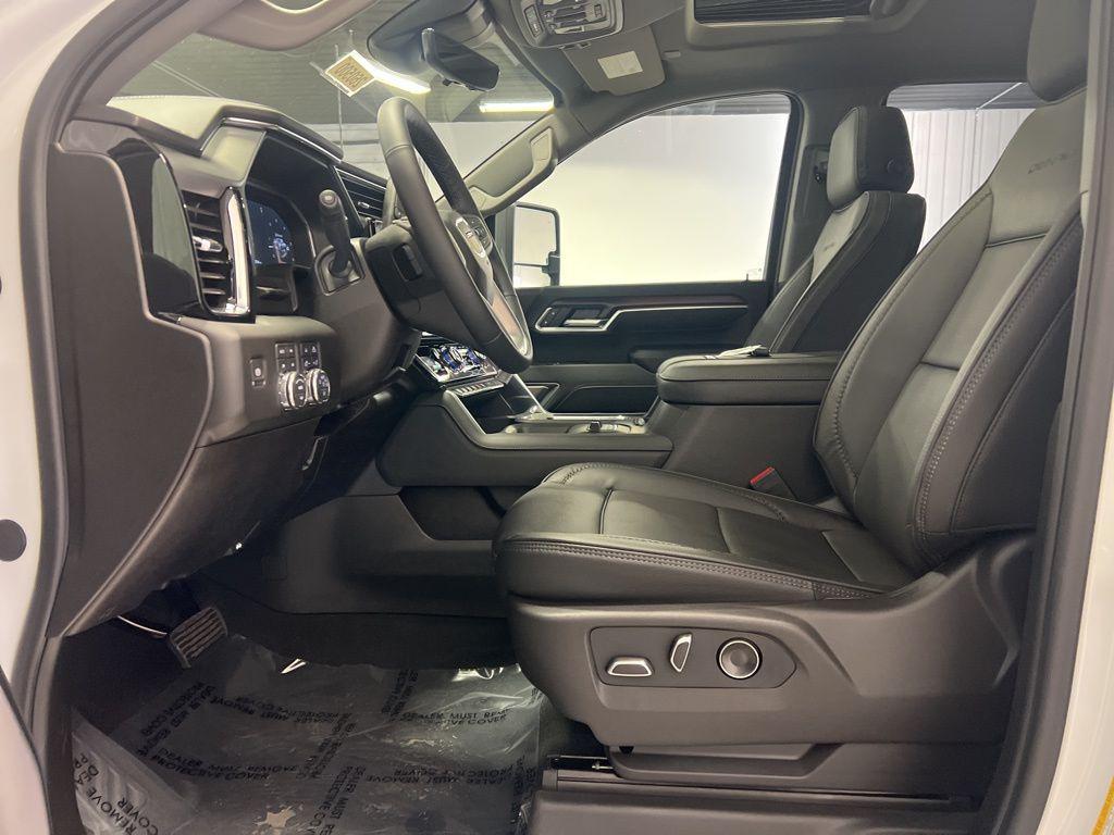 new 2026 GMC Sierra 3500 car, priced at $95,010